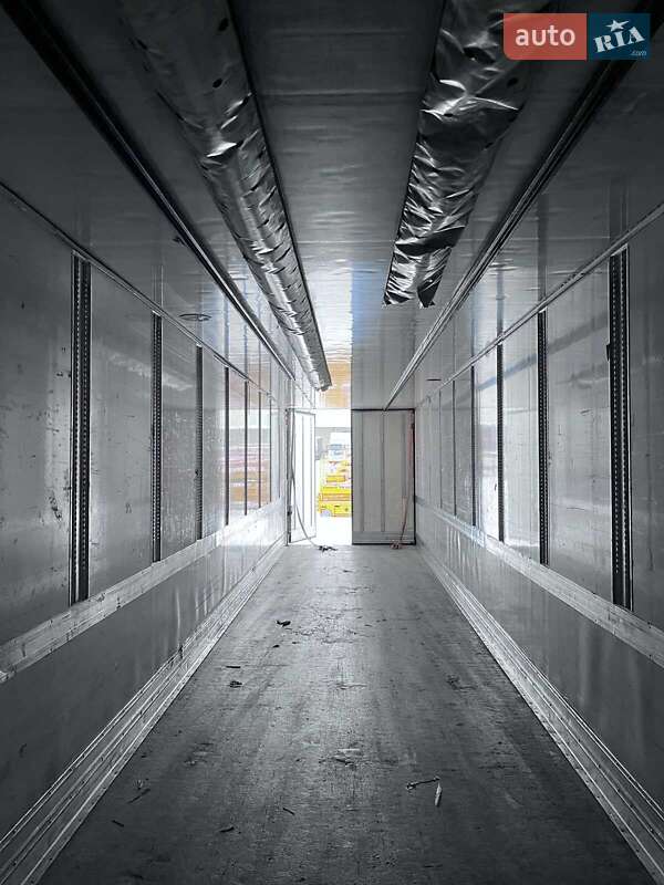 Рефрижератор полуприцеп Lamberet Carrier Vector 2005 в Киеве