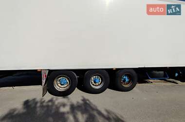 Рефрижератор полуприцеп Lamberet LVFS 2006 в 