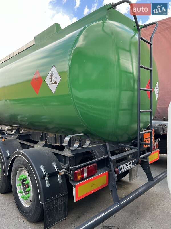 Цистерна Lamberet LVFS 2005 в Вінниці