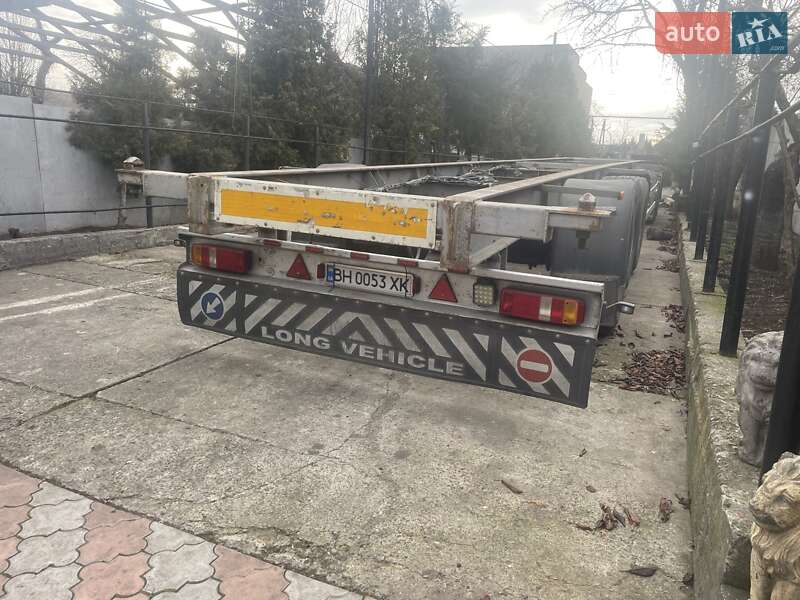 Контейнеровоз полуприцеп Lamberet SR 1985 в Одессе