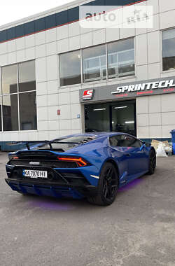 Купе Lamborghini Huracan 2020 в Києві
