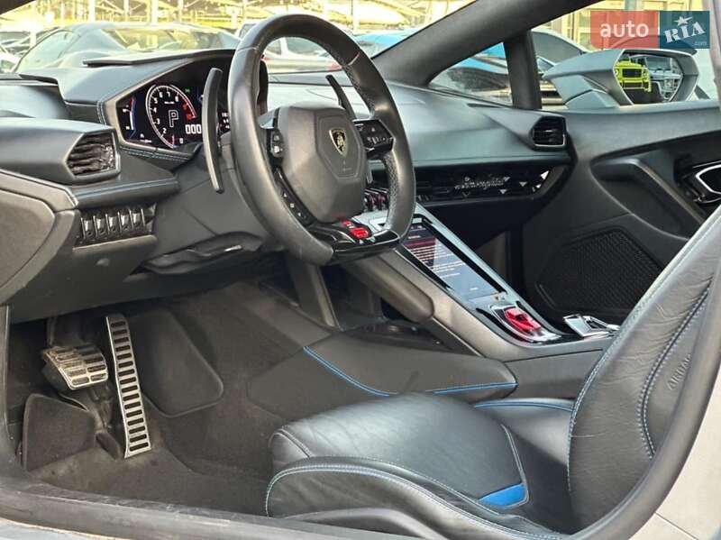 Купе Lamborghini Huracan 2020 в Тернополі