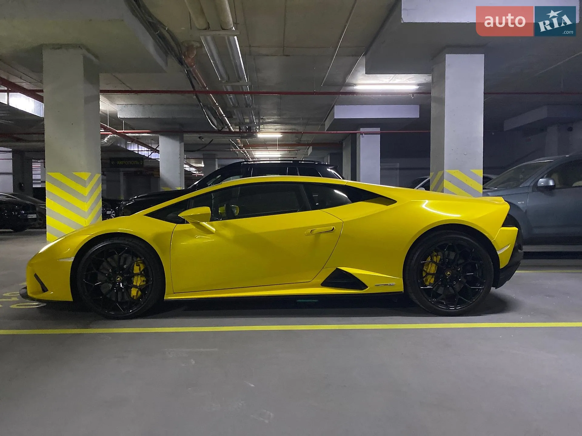 2020 Lamborghini Huracán - мініатюра 8