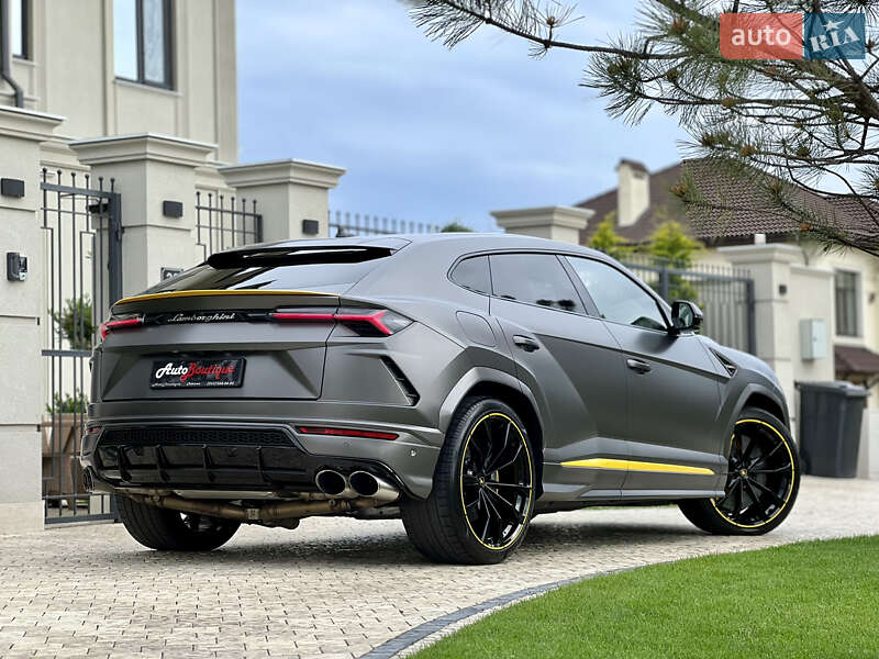 Позашляховик / Кросовер Lamborghini Urus 2022 в Одесі