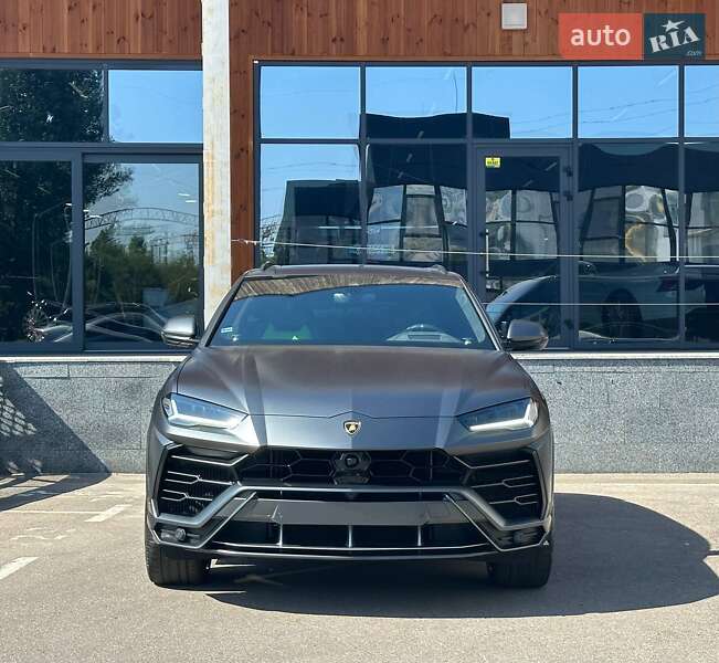 Внедорожник / Кроссовер Lamborghini Urus 2019 в Киеве