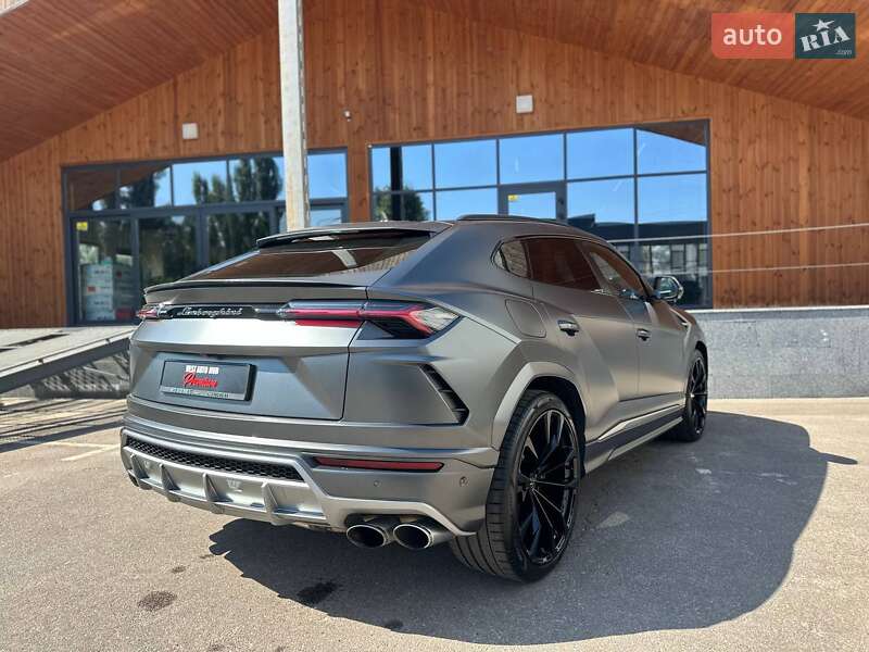 Внедорожник / Кроссовер Lamborghini Urus 2019 в Киеве