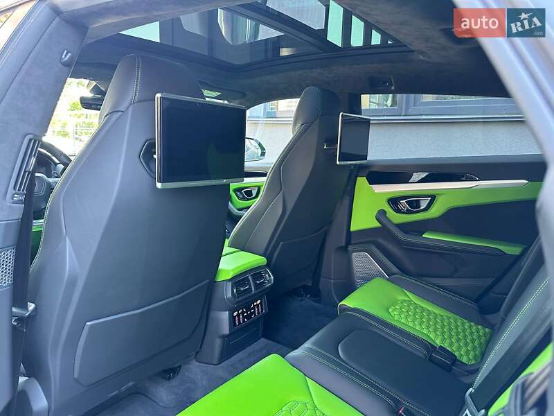 Внедорожник / Кроссовер Lamborghini Urus 2019 в Киеве