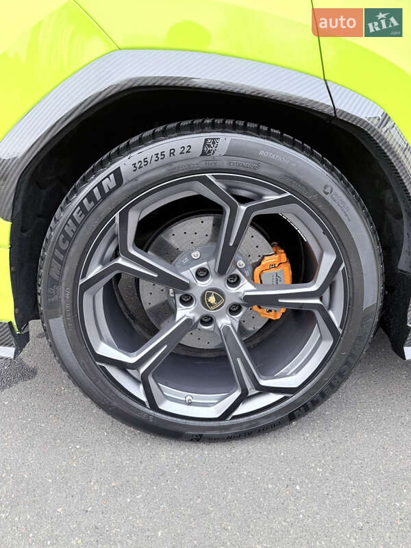 Внедорожник / Кроссовер Lamborghini Urus 2020 в Одессе фото 40 Внедорожник / Кроссовер Lamborghini Urus 2020 в Одессе