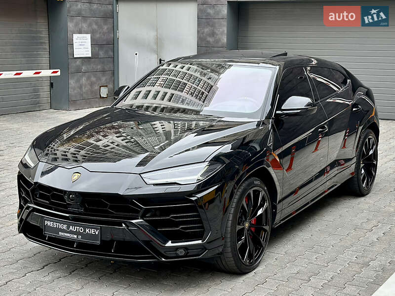 Внедорожник / Кроссовер Lamborghini Urus 2020 в Киеве