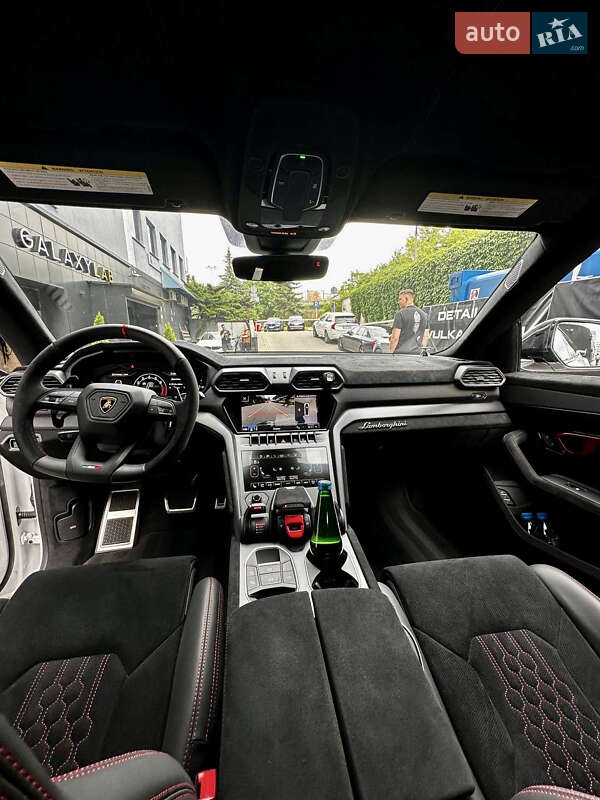 Внедорожник / Кроссовер Lamborghini Urus 2022 в Киеве