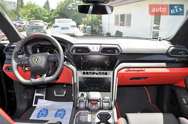 Внедорожник / Кроссовер Lamborghini Urus 2024 в 