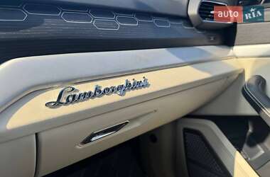 Внедорожник / Кроссовер Lamborghini Urus 2019 в Киеве фото 19 Внедорожник / Кроссовер Lamborghini Urus 2019 в Киеве