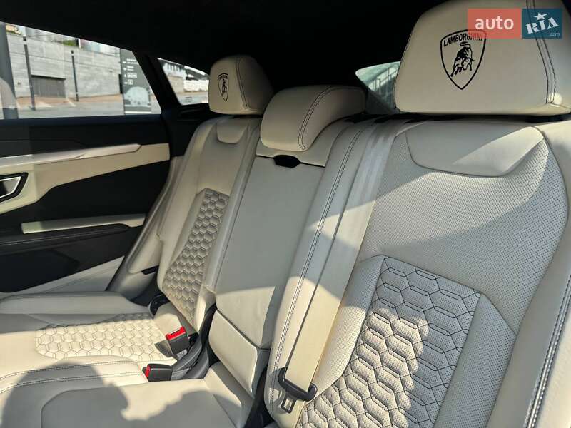 Внедорожник / Кроссовер Lamborghini Urus 2019 в Киеве фото 25 Внедорожник / Кроссовер Lamborghini Urus 2019 в Киеве