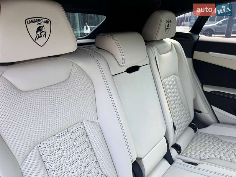 Внедорожник / Кроссовер Lamborghini Urus 2019 в Киеве фото 33 Внедорожник / Кроссовер Lamborghini Urus 2019 в Киеве