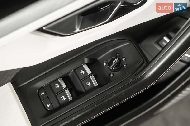 Внедорожник / Кроссовер Lamborghini Urus 2018 в Одессе