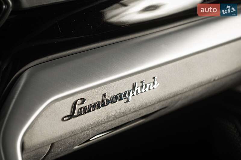 Внедорожник / Кроссовер Lamborghini Urus 2018 в Одессе