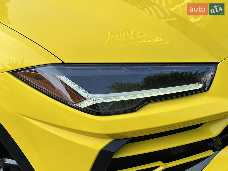 Позашляховик / Кросовер Lamborghini Urus 2019 в Києві