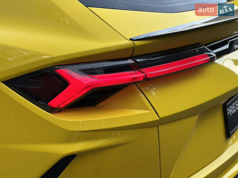 Позашляховик / Кросовер Lamborghini Urus 2019 в Києві