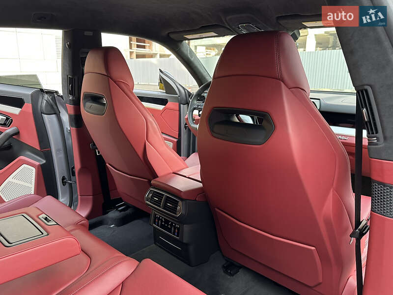 Позашляховик / Кросовер Lamborghini Urus 2019 в Києві