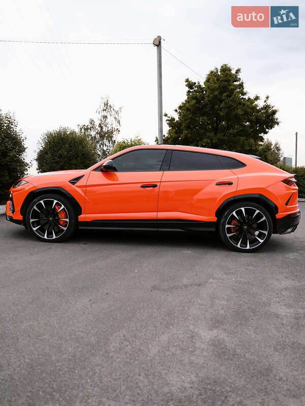 Внедорожник / Кроссовер Lamborghini Urus 2019 в Киеве фото 25 Внедорожник / Кроссовер Lamborghini Urus 2019 в Киеве