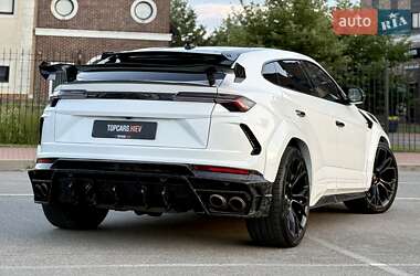 Внедорожник / Кроссовер Lamborghini Urus 2022 в 
