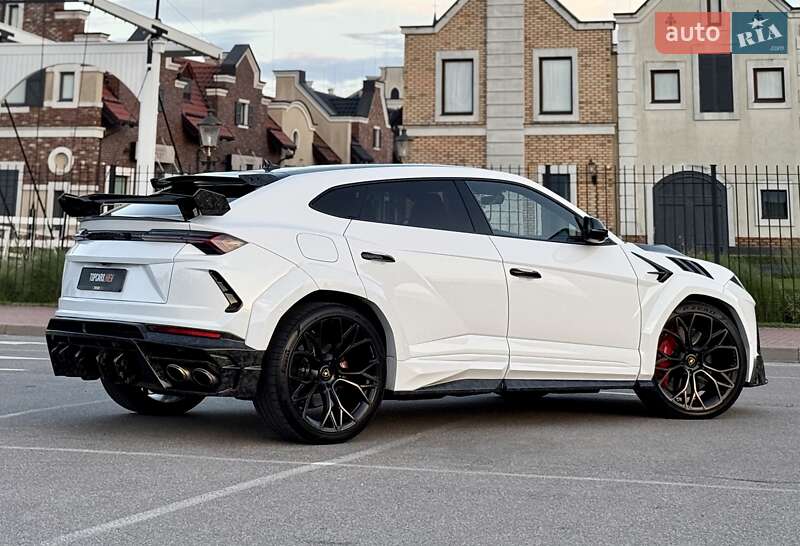 Внедорожник / Кроссовер Lamborghini Urus 2022 в Киеве