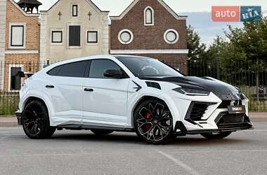 Внедорожник / Кроссовер Lamborghini Urus 2022 в 