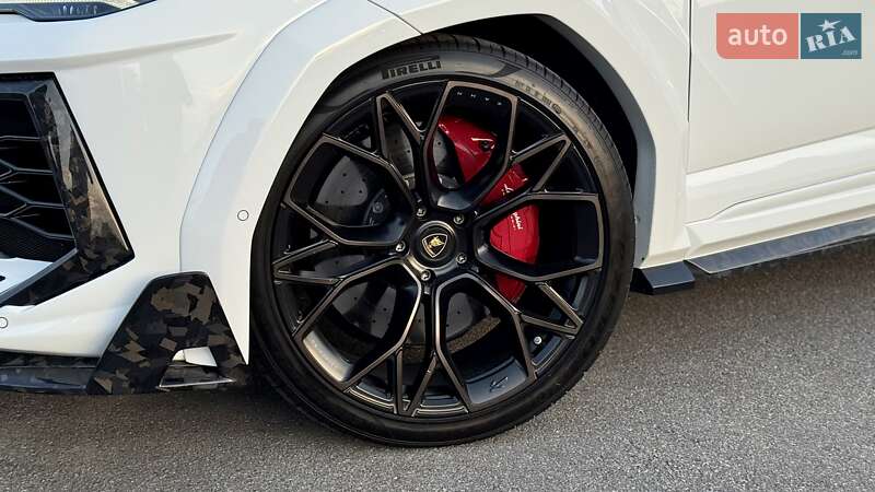 Внедорожник / Кроссовер Lamborghini Urus 2022 в Киеве