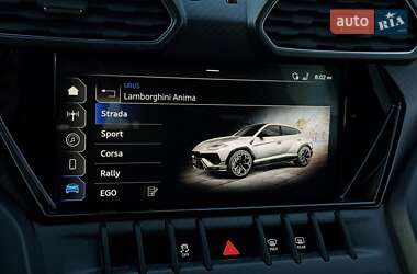 Внедорожник / Кроссовер Lamborghini Urus 2022 в 