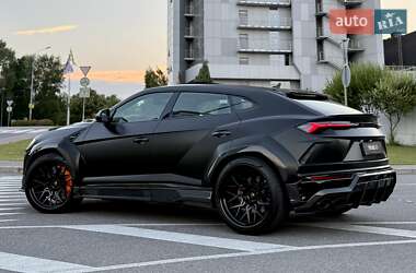 Внедорожник / Кроссовер Lamborghini Urus 2021 в 