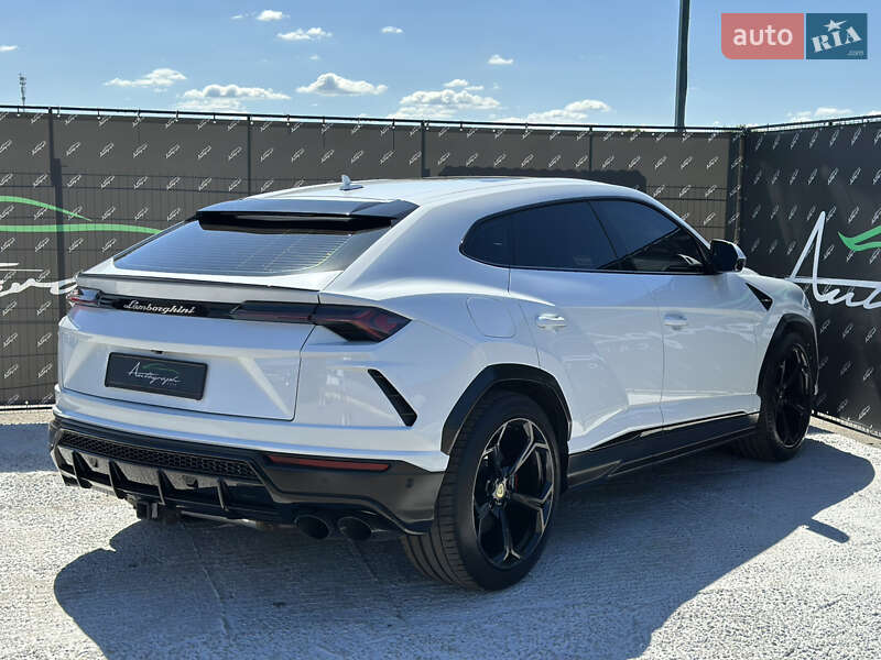 Внедорожник / Кроссовер Lamborghini Urus 2019 в Киеве