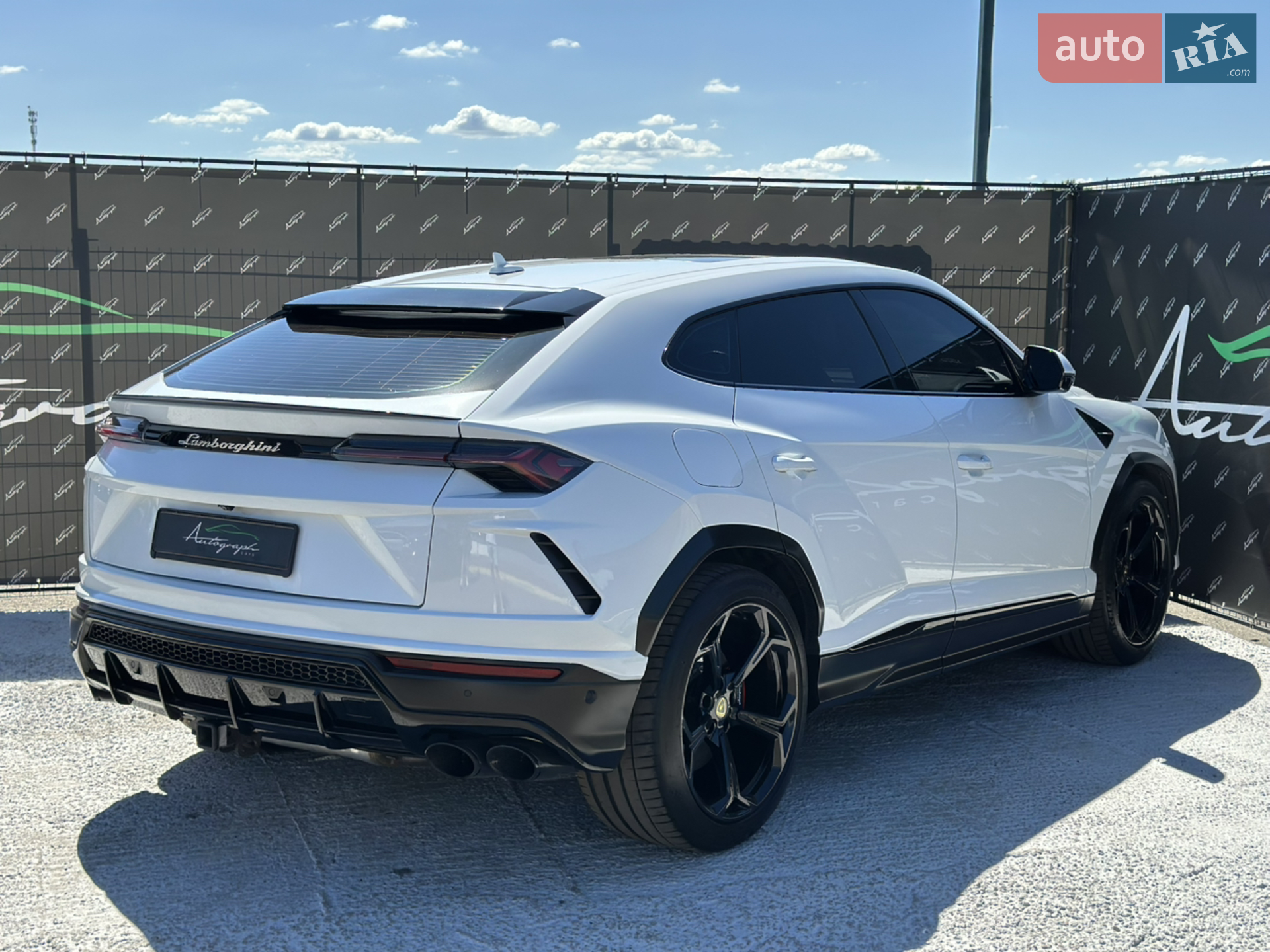 2019 Lamborghini Urus Concept - мініатюра 44