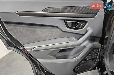 Внедорожник / Кроссовер Lamborghini Urus 2024 в 