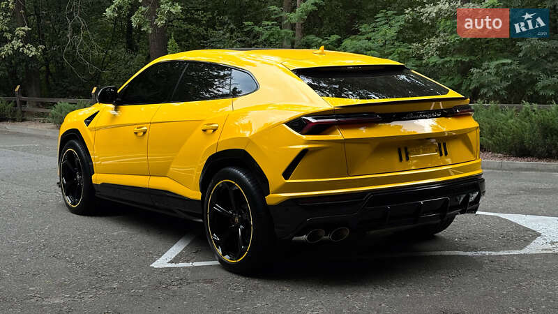 Внедорожник / Кроссовер Lamborghini Urus 2019 в Киеве