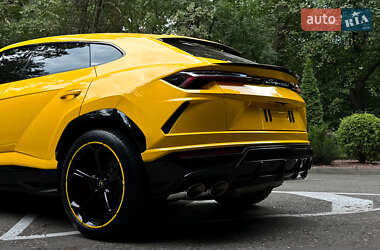 Внедорожник / Кроссовер Lamborghini Urus 2019 в 