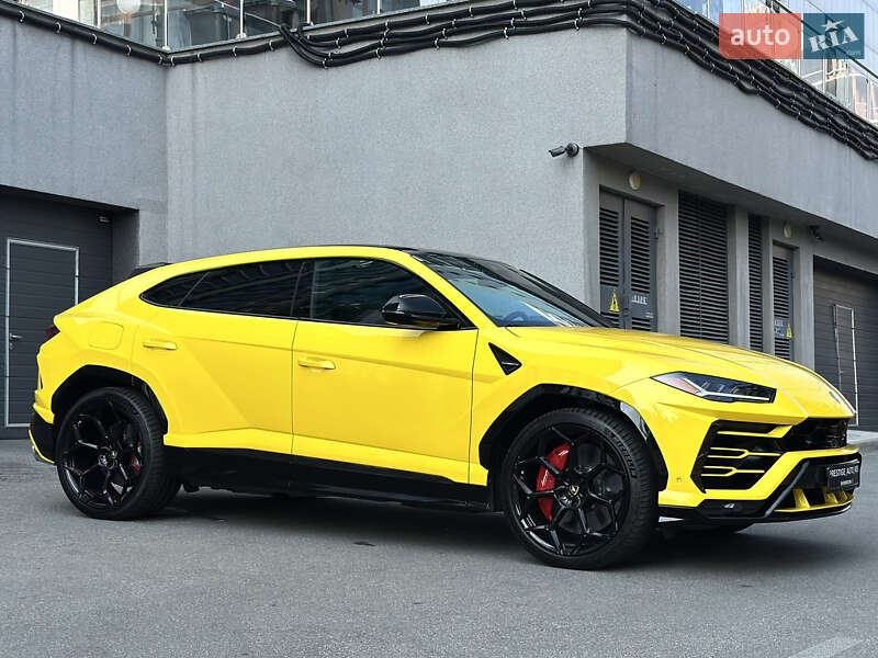Внедорожник / Кроссовер Lamborghini Urus 2019 в Киеве