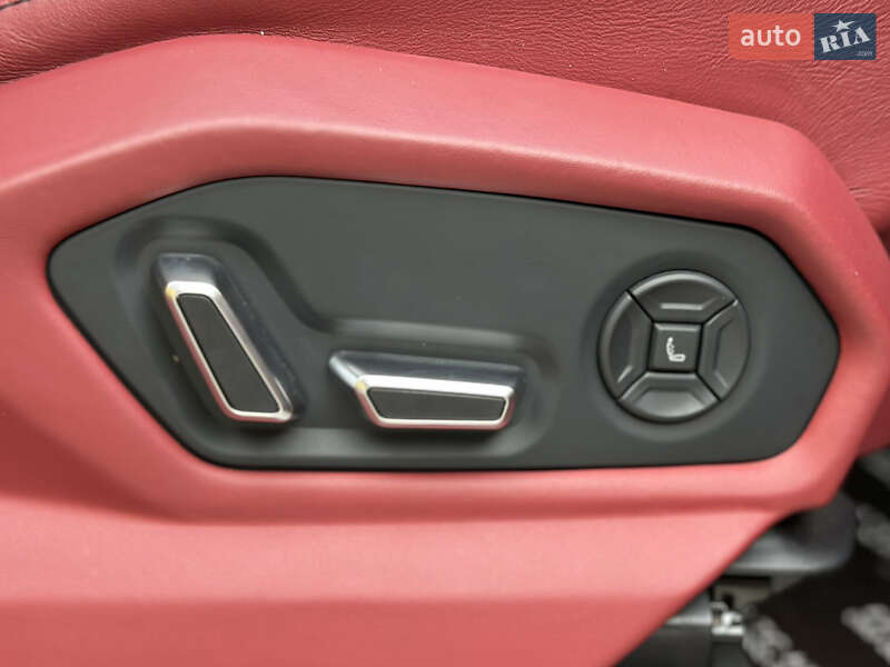 Внедорожник / Кроссовер Lamborghini Urus 2019 в Киеве
