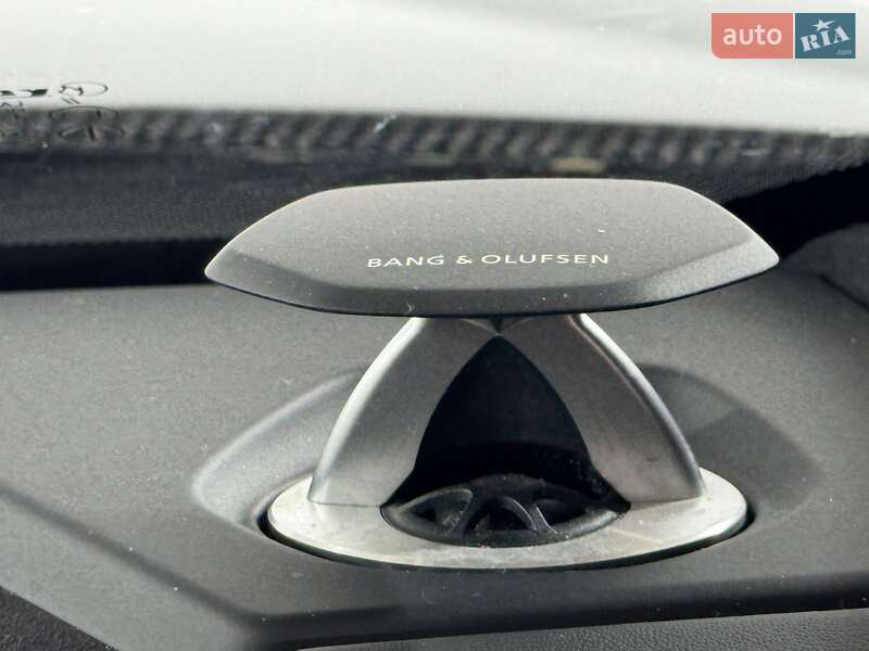 Внедорожник / Кроссовер Lamborghini Urus 2021 в Киеве