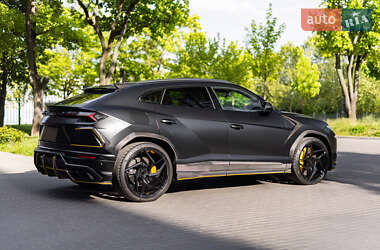 Внедорожник / Кроссовер Lamborghini Urus 2020 в 