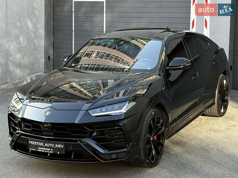 Внедорожник / Кроссовер Lamborghini Urus 2020 в Киеве