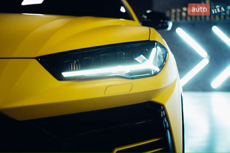 Внедорожник / Кроссовер Lamborghini Urus 2021 в Киеве