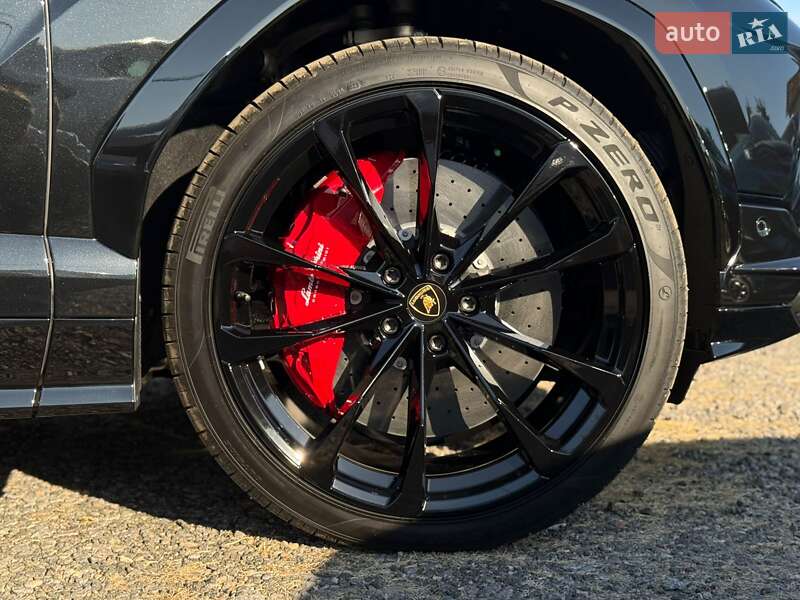 Внедорожник / Кроссовер Lamborghini Urus 2024 в Одессе