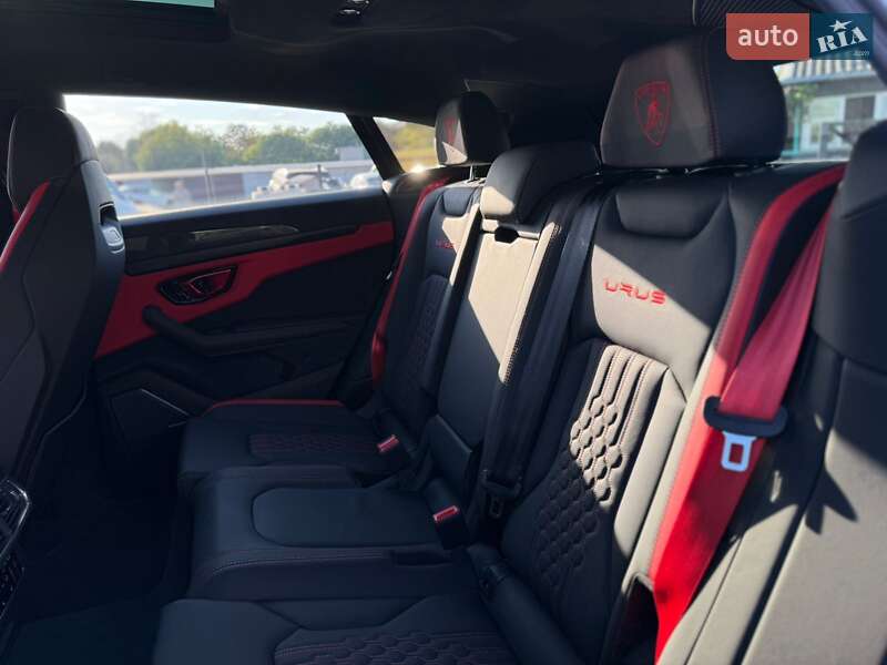 Внедорожник / Кроссовер Lamborghini Urus 2024 в Одессе