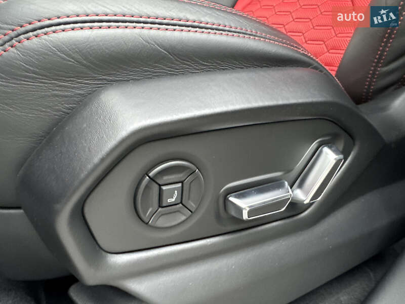 Внедорожник / Кроссовер Lamborghini Urus 2020 в Киеве