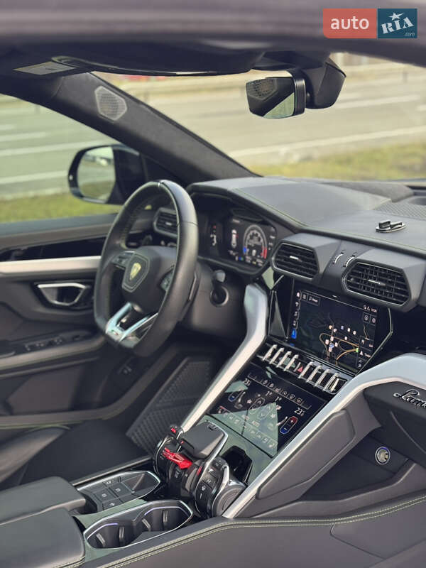 Внедорожник / Кроссовер Lamborghini Urus 2020 в Киеве
