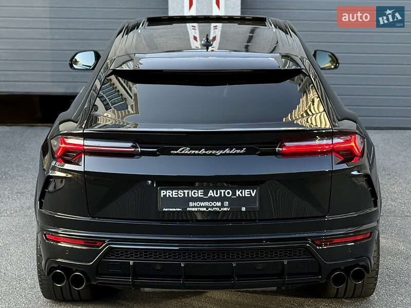 Внедорожник / Кроссовер Lamborghini Urus 2020 в Киеве