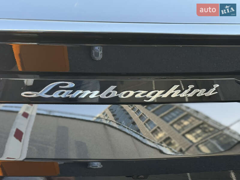 Внедорожник / Кроссовер Lamborghini Urus 2020 в Киеве