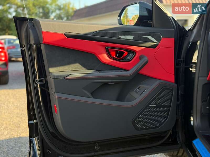 Внедорожник / Кроссовер Lamborghini Urus 2024 в Одессе фото 27 Внедорожник / Кроссовер Lamborghini Urus 2024 в Одессе