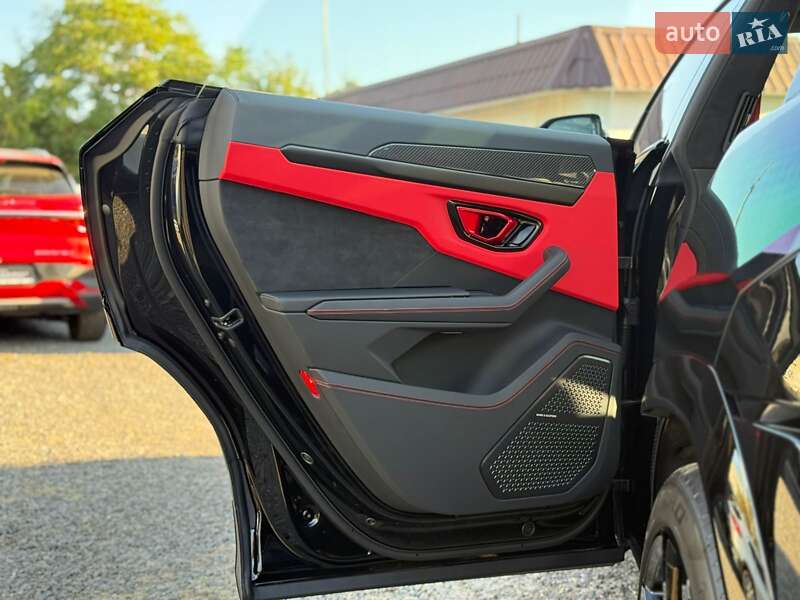Внедорожник / Кроссовер Lamborghini Urus 2024 в Одессе фото 42 Внедорожник / Кроссовер Lamborghini Urus 2024 в Одессе