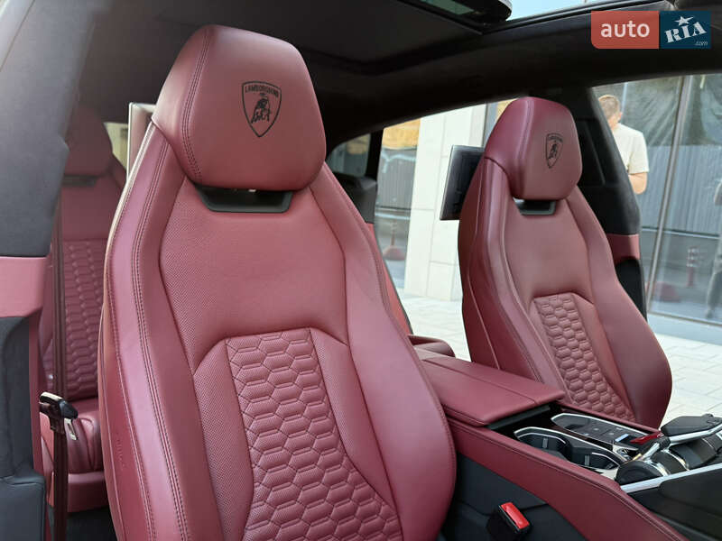 Внедорожник / Кроссовер Lamborghini Urus 2020 в Киеве фото 52 Внедорожник / Кроссовер Lamborghini Urus 2020 в Киеве